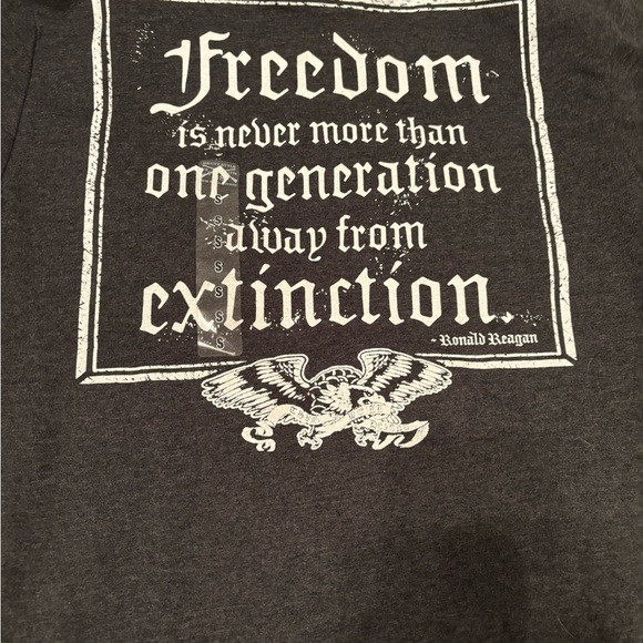 Grunt style freedom T-shirt NWT S - Picture 4 of 7